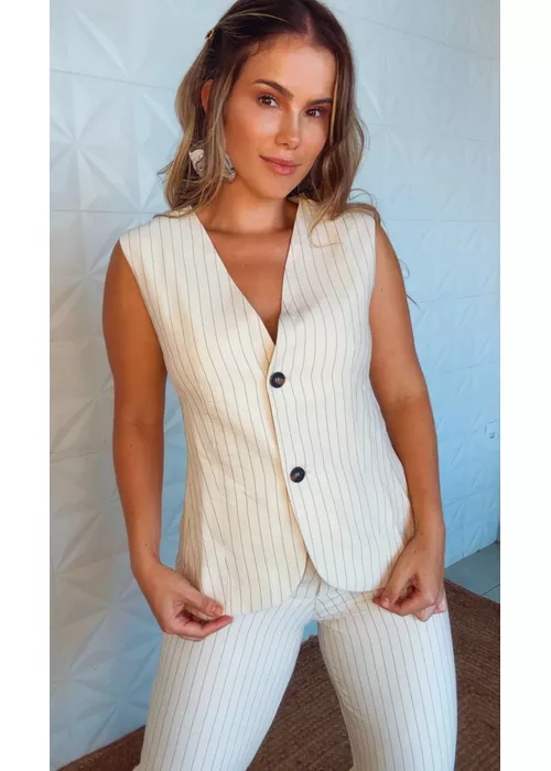 Colete Risca De Giz Caroline Chiclé Nude - LUCIELENA LARA