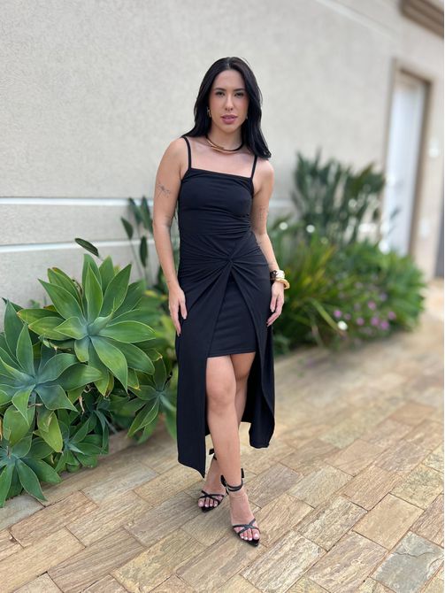 Vestido Midi Magnolia PRETO - LOJA TUTTI FRUTTI