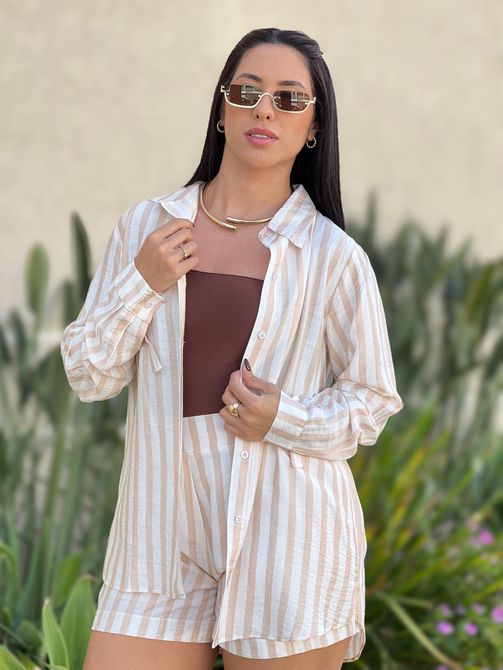 Conjunto Dani Camisa e Shorts LISTRADO BEGE - LOJA TUTTI FRUTTI