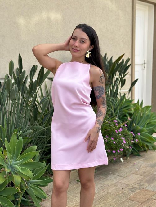 Vestido Curto Ananda em Crepe de Alfaiataria ROSA ... - LOJA TUTTI FRUTTI