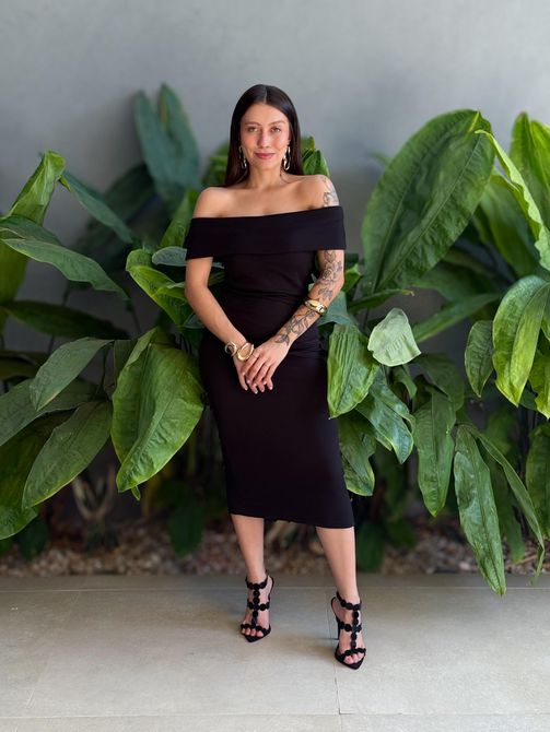 Vestido midi Isabela Ombro a Ombro PRETO - LOJA TUTTI FRUTTI