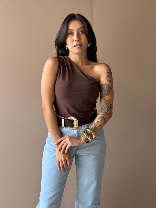 Cropped Alongado Nula Manga MARROM - LOJA TUTTI FRUTTI