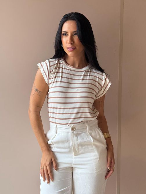 Blusa Muscle Tee LISTRADO BEGE - LOJA TUTTI FRUTTI