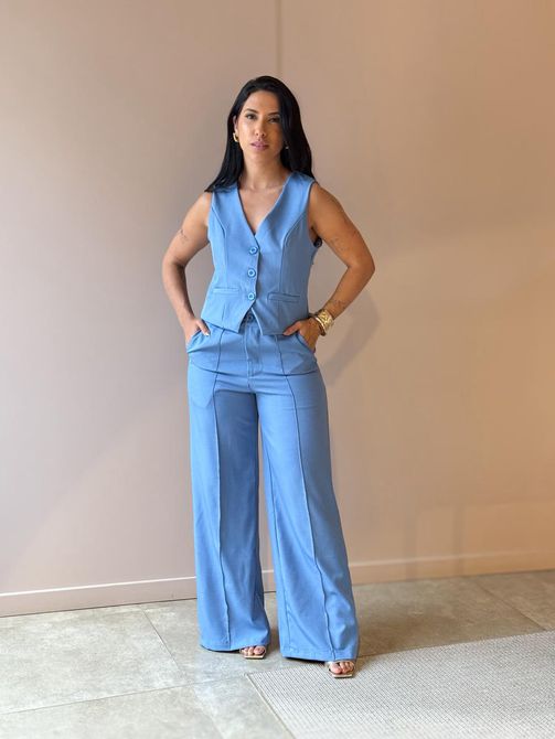 Conjunto Vanessa Colete e Calça em Alfaiataria AZU... - LOJA TUTTI FRUTTI