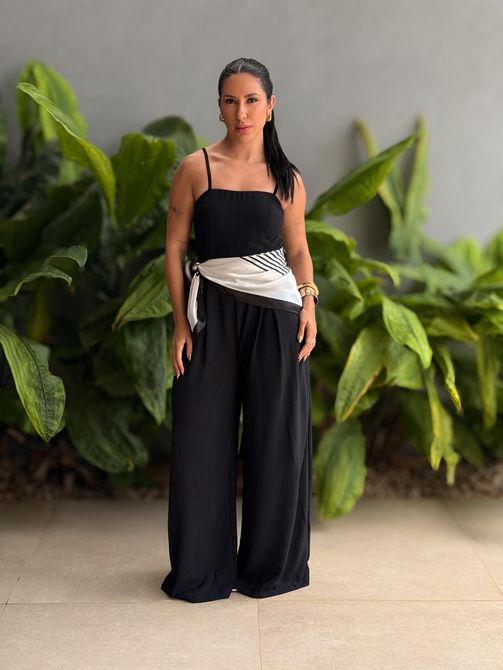 Macacão Longo Lidiane PRETO - LOJA TUTTI FRUTTI