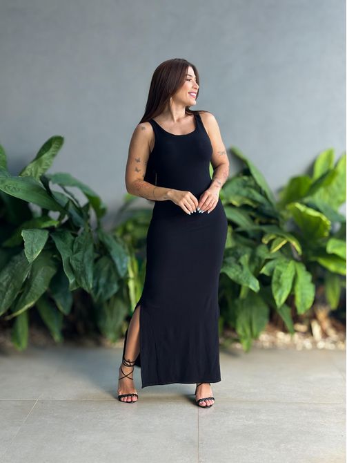 Vestido Longo Sandy em Malha canelada PRETO - LOJA TUTTI FRUTTI