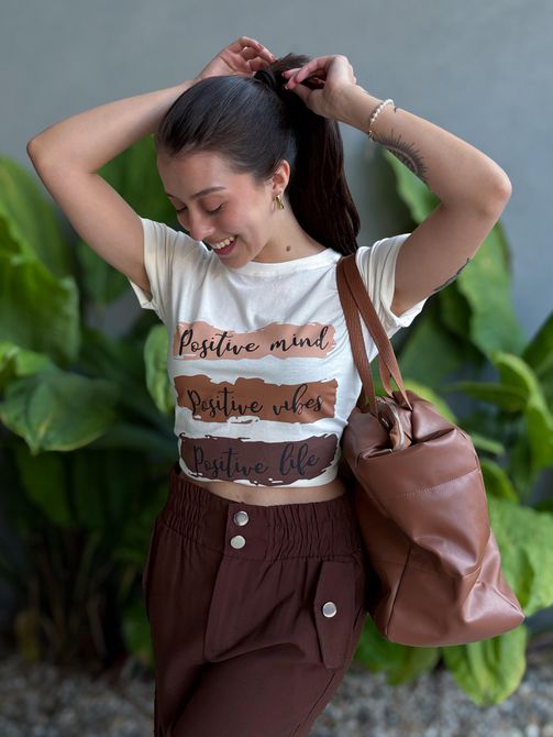 T-shirt Positive Mind OFF WHITE - LOJA TUTTI FRUTTI