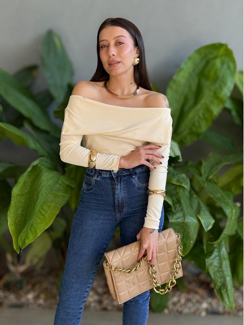 Blusa Amelie Manga Longa Decote Ombro a Ombro CREM - LOJA TUTTI FRUTTI