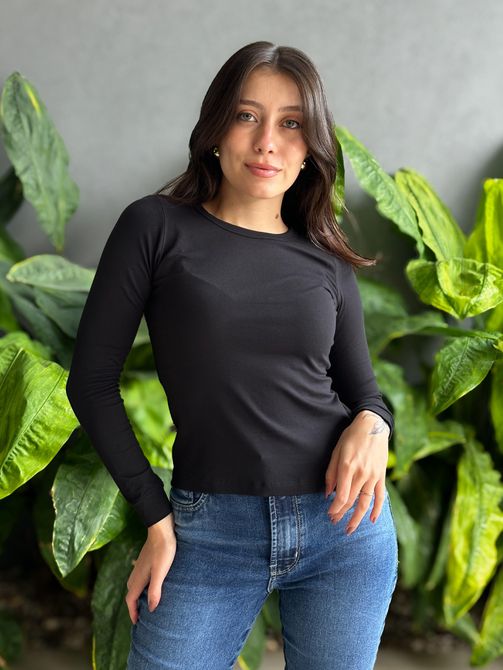 Segunda Pele Gola Redonda em Viscolycra PRETO - LOJA TUTTI FRUTTI