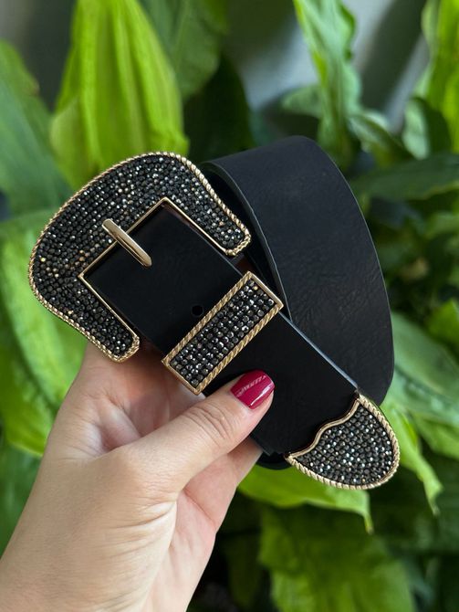 Cinto Lux em Courino Fivela em Pedrarias PRETO - LOJA TUTTI FRUTTI