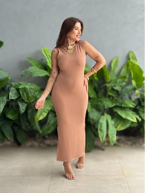 Vestido Midi Elsa em Anarruga BEGE - LOJA TUTTI FRUTTI