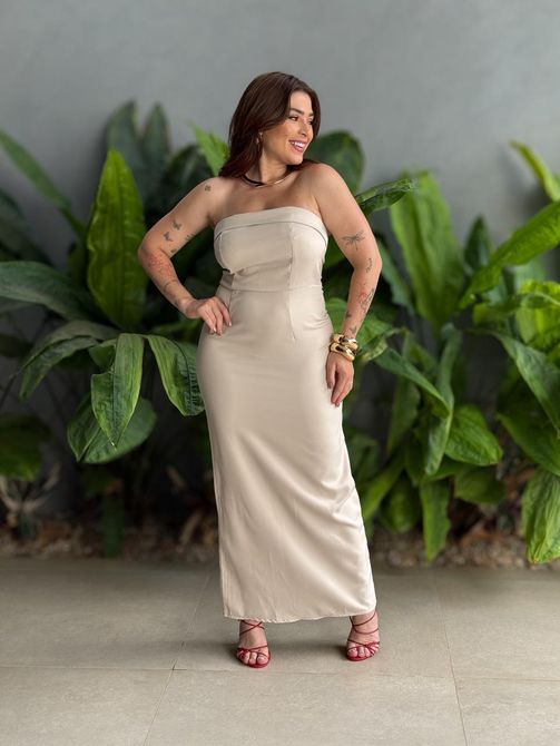 Vestido Midi Adriana Decote Sem Alças em Alfaiatar... - LOJA TUTTI FRUTTI