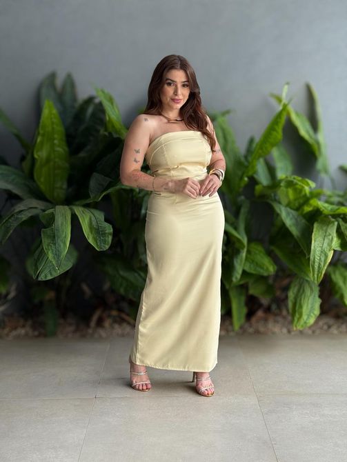 Vestido Midi Adriana Decote Sem Alças em Alfaiatar... - LOJA TUTTI FRUTTI