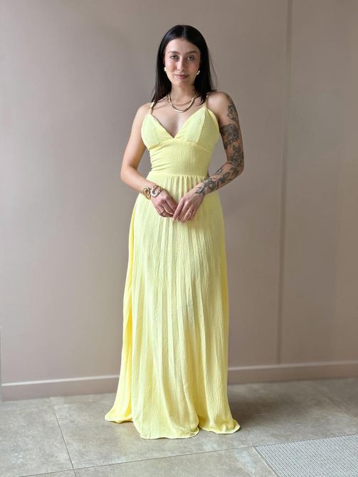 Vestido Longo Telma Plissado em Crepe Decote V AMA... - LOJA TUTTI FRUTTI