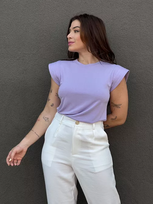 Blusa Muscle Tee Catarine LILÁS - LOJA TUTTI FRUTTI