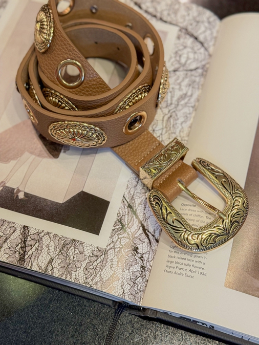 Cinto Fivela Dourada - Loja La Mina 