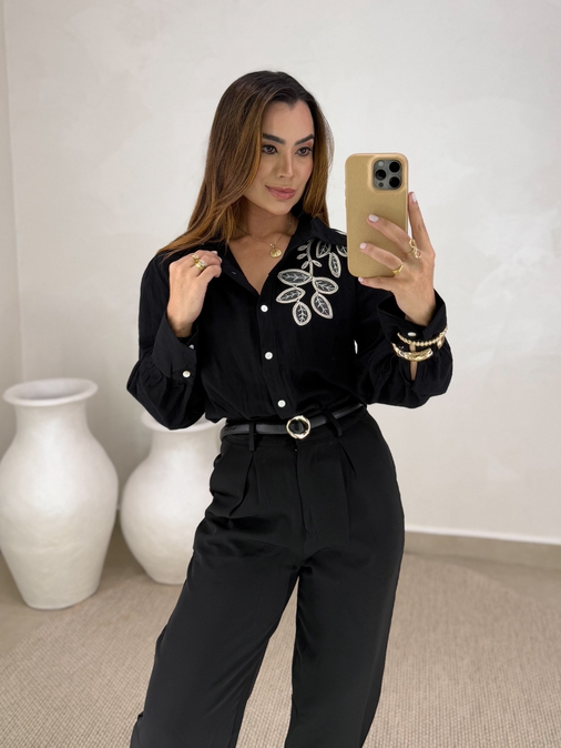 Camisa Bordada Manila Preto - Loja La Mina 
