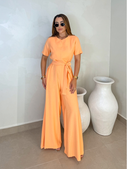 Macacão Manguinha Sabrina Coral - Loja La Mina 