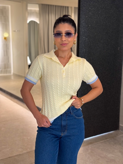 Blusa Gola Polo Bianca Manteiga - Loja La Mina 