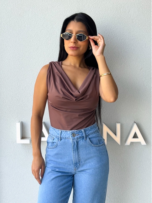 Body Decote Gaia Café - Loja La Mina 