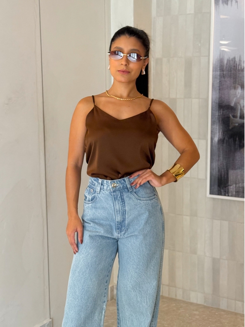 Blusa Cetim Cristiane Café - Loja La Mina 