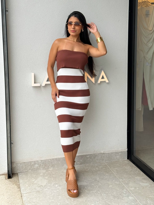 Vestido Tomara que Caia Listrado Café - Loja La Mina 