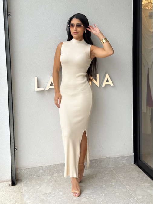 Vestido Midi Tricot Simone Areia - Loja La Mina 