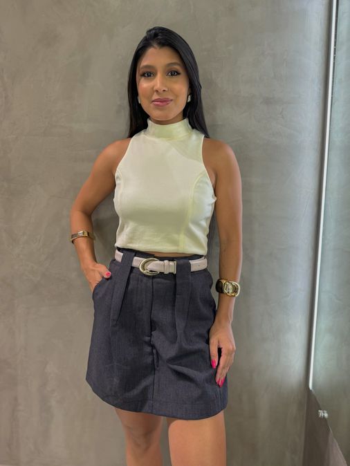 Blusa Gola Alta Lisboa Creme - Loja La Mina 