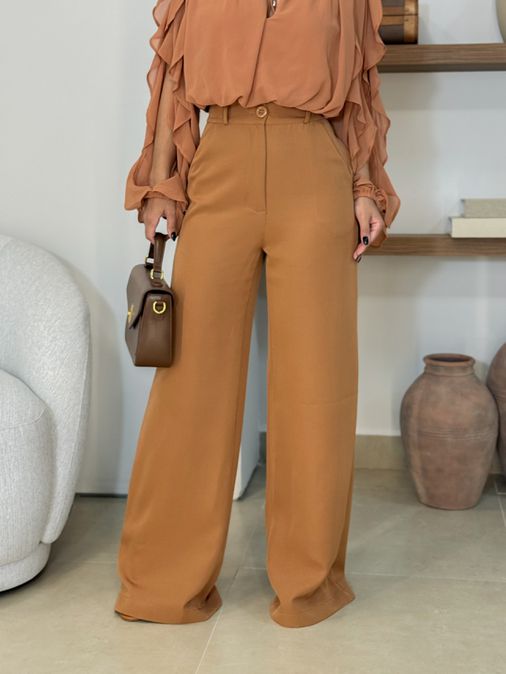 Calça Alfaiataria Maria Mocha Mousse - Loja La Mina 
