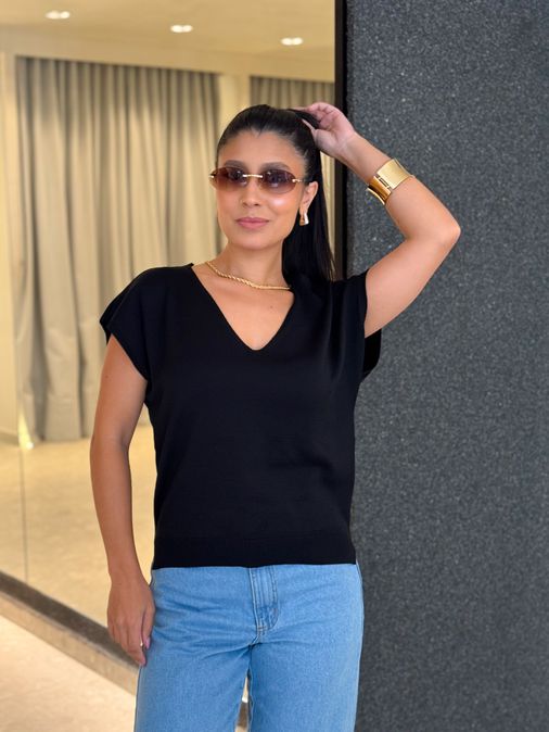 Blusa Decote Eliane Preta - Loja La Mina 