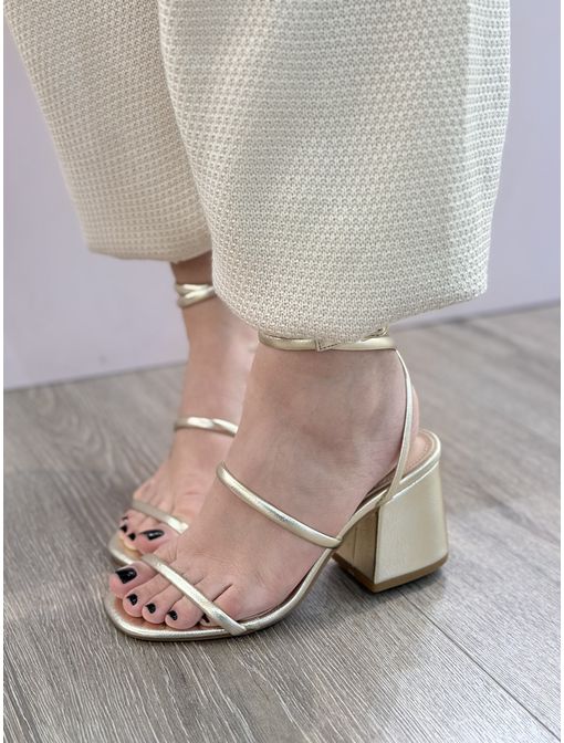 Sandália Babi Dourada - 584 - CB SHOES