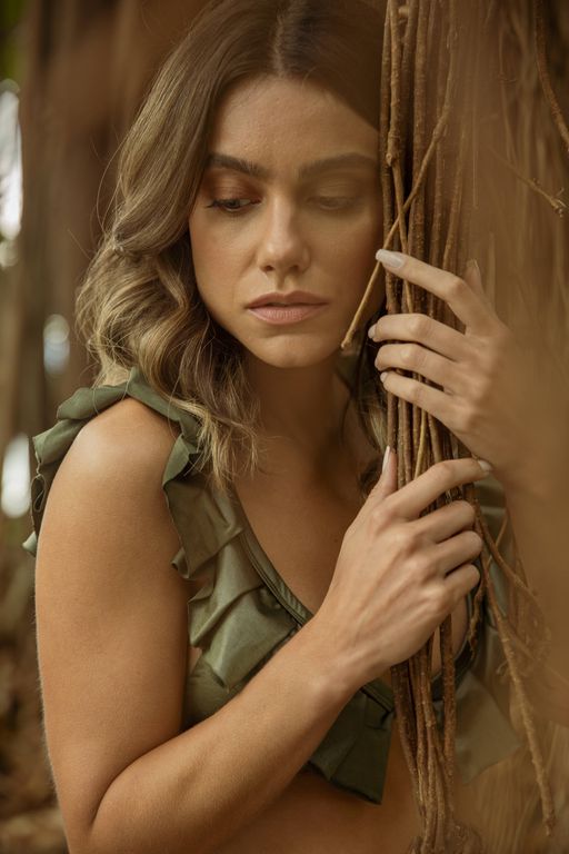 TOP CORTINÃO BABADOS CIRRÊ BOTANIC E CALCINHA RETA CIRRÊ BOTANIC