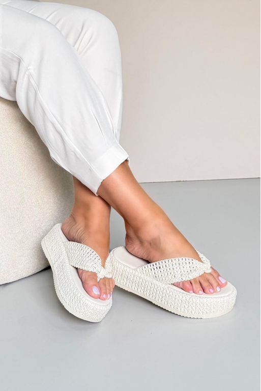 Sandália Flat Dedo Trama_3442- Off - Carolina Lins