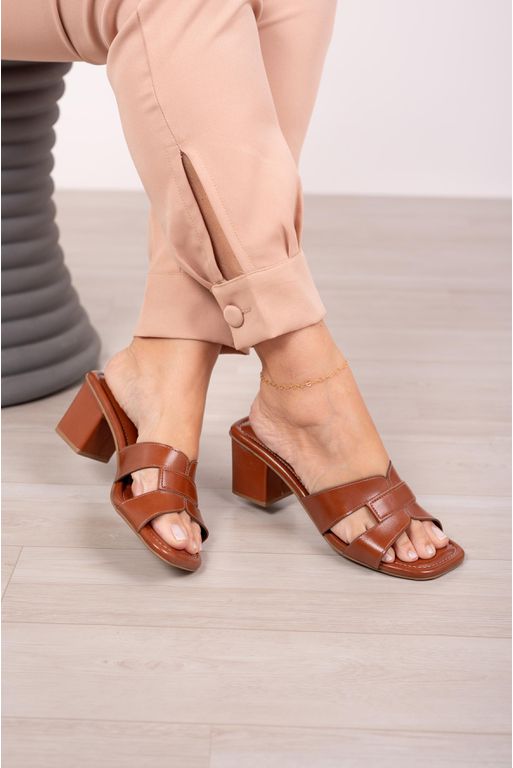 Tamanco H Bloco 7 cm_3154- Caramelo - 3154 - Caram... - Use Isa Shoes