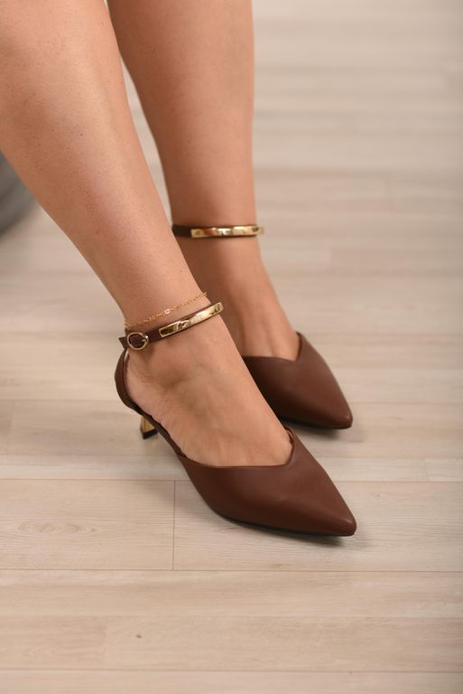 Scarpin Luxo Peça Tornozelo 6 cm_3218- Marrom - Carolina Lins