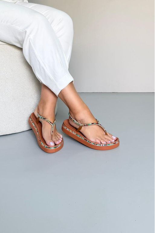 Sandália Papete Ladrilho Elástico_3443- Caramelo - Carolina Lins