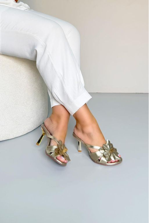 Tamanco Salto Cromado 9 cm_3458- Ouro - Carolina Lins