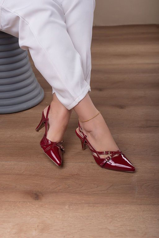 Scarpin 2 Fivelas Salto Fino Inspiração Arezzo 6 cm_393- Marsala 