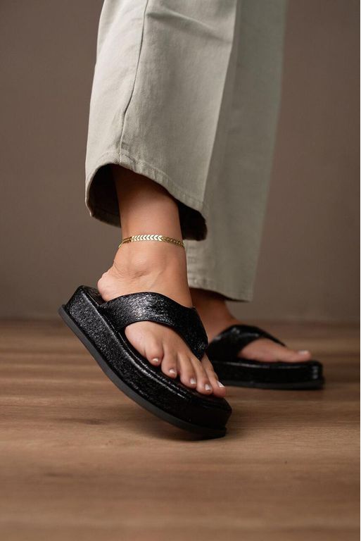 SANDÁLIA FLATFORM DEDO TIRA CAVADA_1895 - PRETO