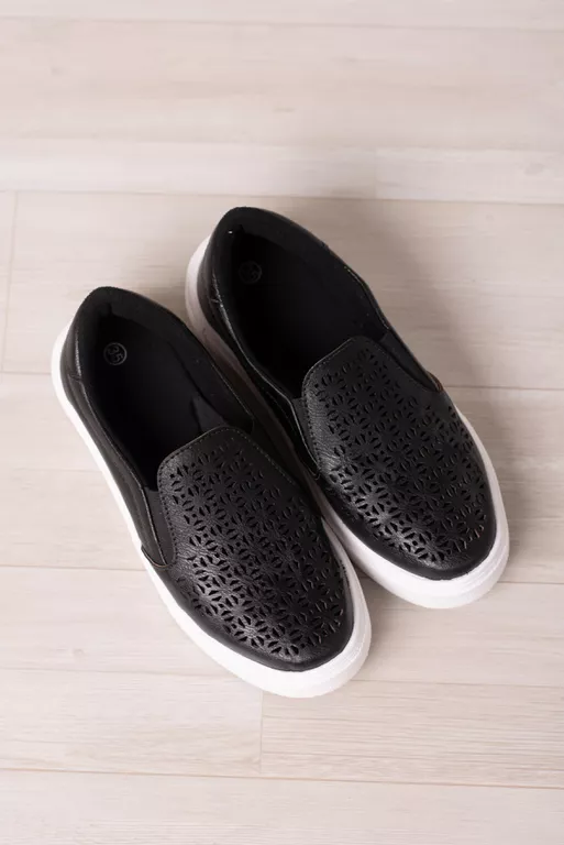 リシュリュー SP アズールレーン GEMIX 10 BLACK Tênis Slip On Furos Laser_3068- Preto | Carolina Lins