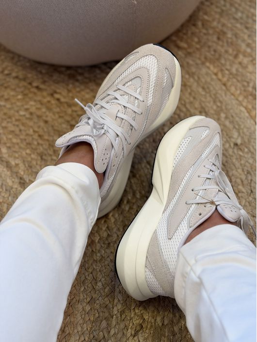 Tênis Adidas Lightblaze JH6958 Off/Cinza 0303 - K6... - CS BY KATI