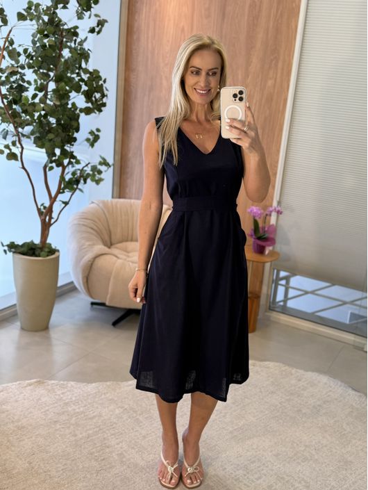 Vestido Linho Essencial Midi Azul Marinho 2410 - ... - CS BY KATI