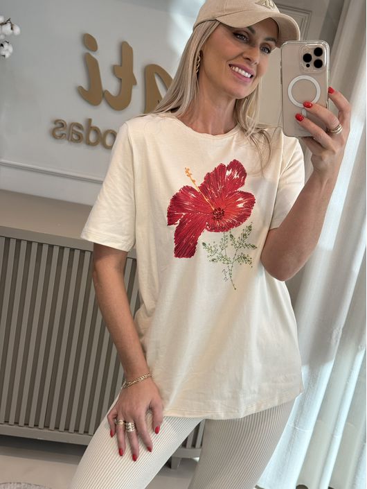 T-shirt Lez A Lez Com Estampa E Aplicações Bege 21... - CS BY KATI