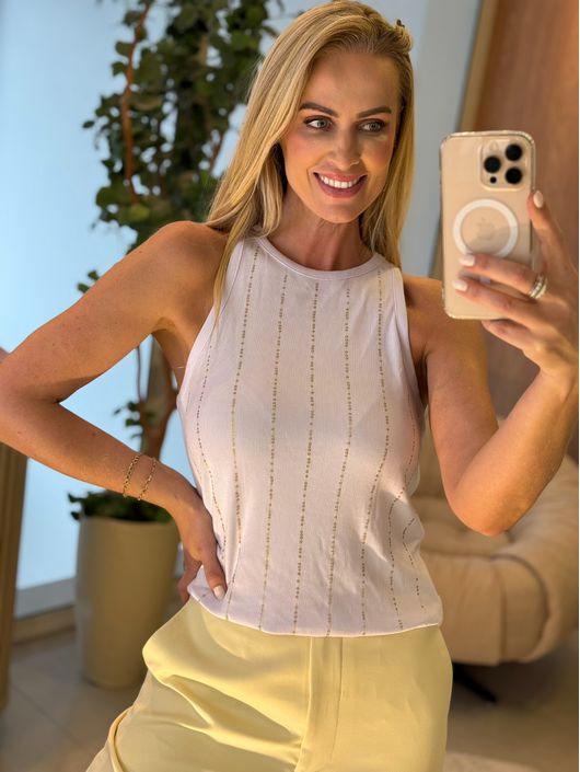 Regata Lez a Lez Bordada Em Malha Canelada Off Whi... - CS BY KATI