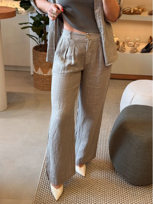 Calça De Linho 100% Italiano Cris Cinza 1311 - K12... - CS BY KATI