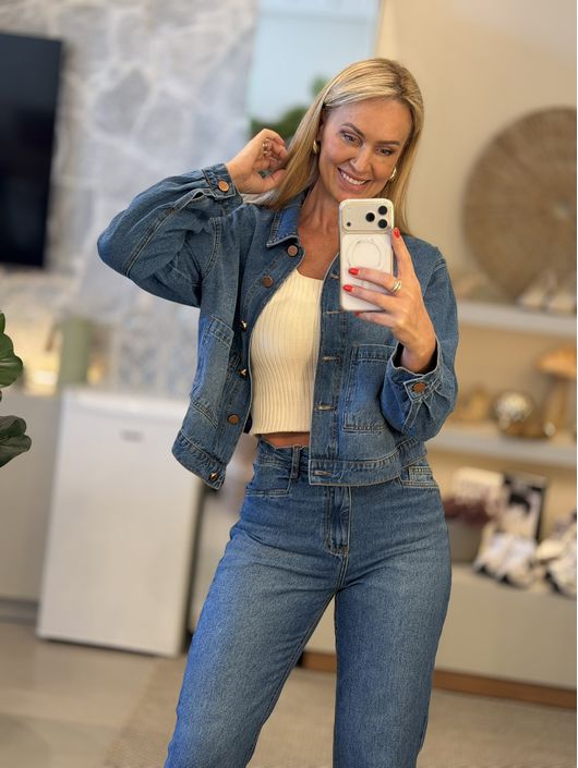 Jaqueta Lez a Lez Jeans De Mangas Longas Com Bolso... - CS BY KATI