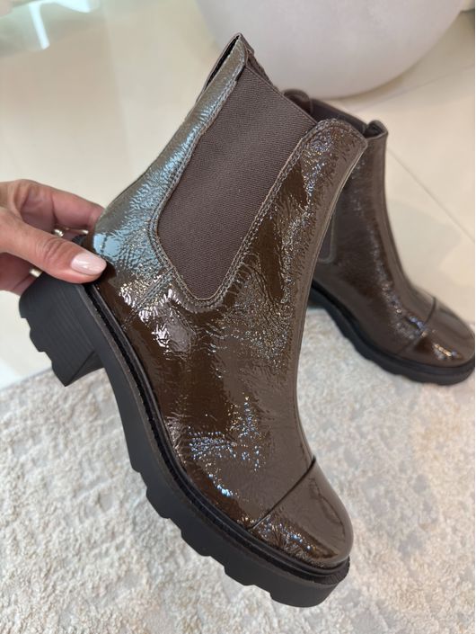 Bota Coturno Chelsea Tratorada Couro Marrom - K48... - CS BY KATI