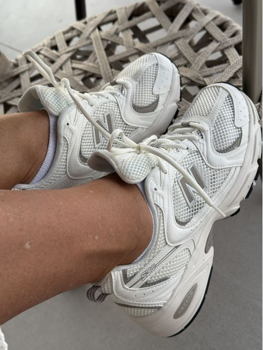 Tênis New Balance 530csb branco e marrom claro - K... - CS BY KATI