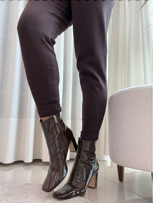 Bota Essential Salto Bloco Pilar Couro Verniz Marr... - CS BY KATI