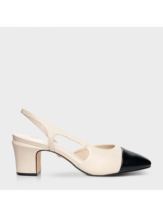 Scarpin Slingback Cap Toe Couro Off White - K6290... - CS BY KATI